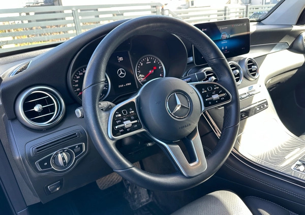 Mercedes-Benz GLC cena 169000 przebieg: 58100, rok produkcji 2019 z Michałowo małe 191